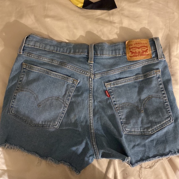 LEVI HIGH RISE DENIM SHORTS - Picture 3 of 4